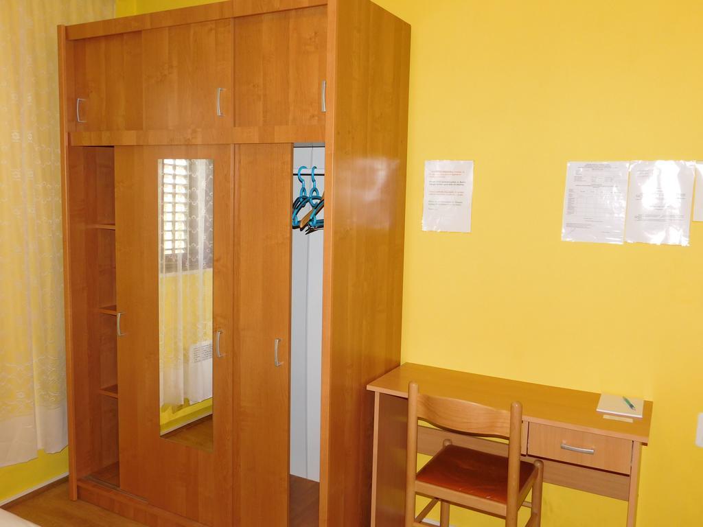 Apartments Leo Janjina Ngoại thất bức ảnh