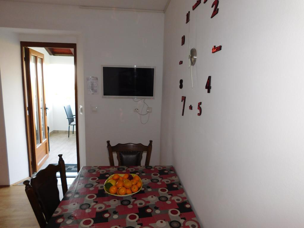 Apartments Leo Janjina Ngoại thất bức ảnh