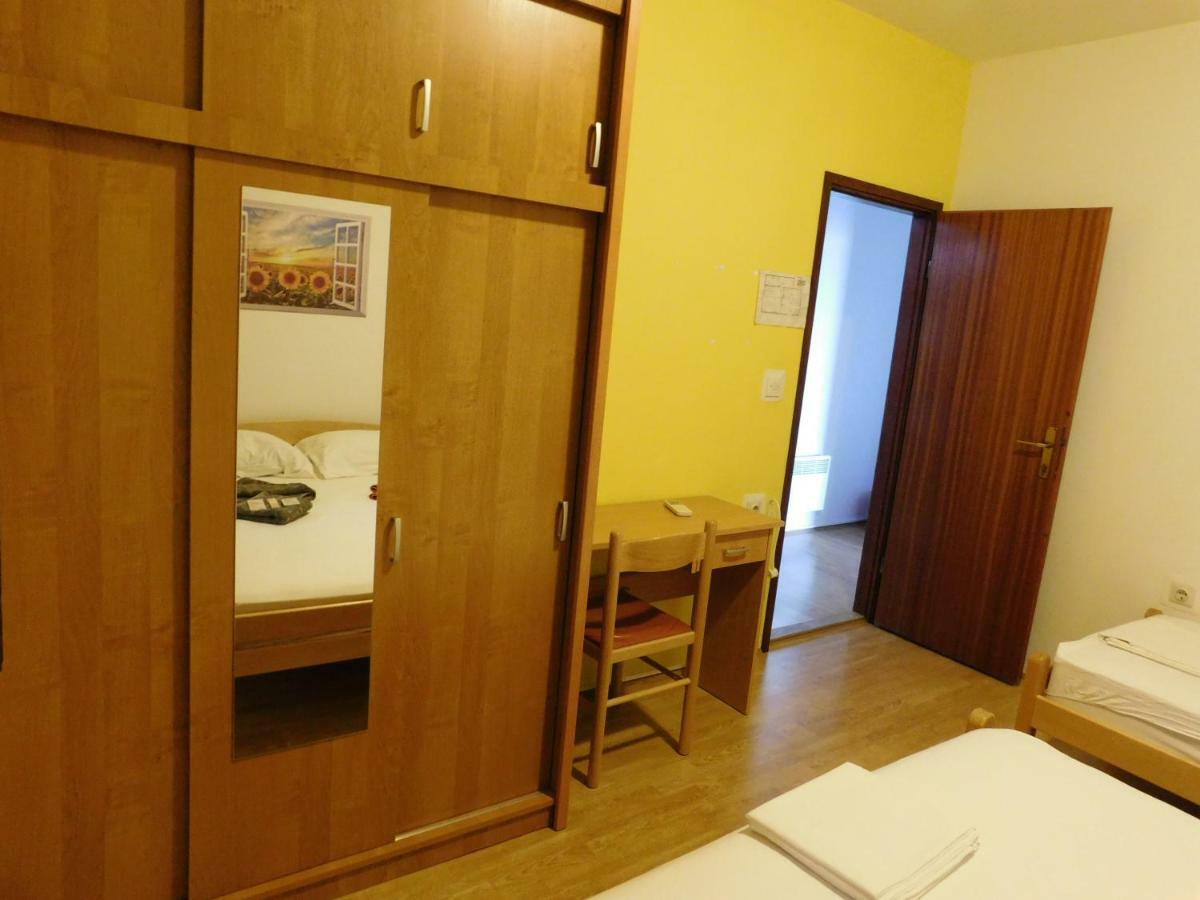 Apartments Leo Janjina Ngoại thất bức ảnh