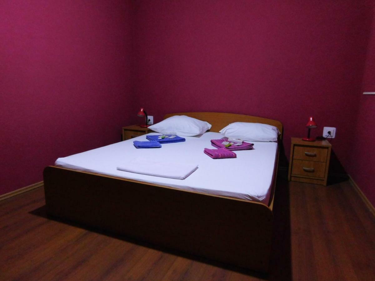 Apartments Leo Janjina Ngoại thất bức ảnh